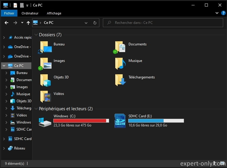 Explorateur Windows 10 avec le mode sombre activé